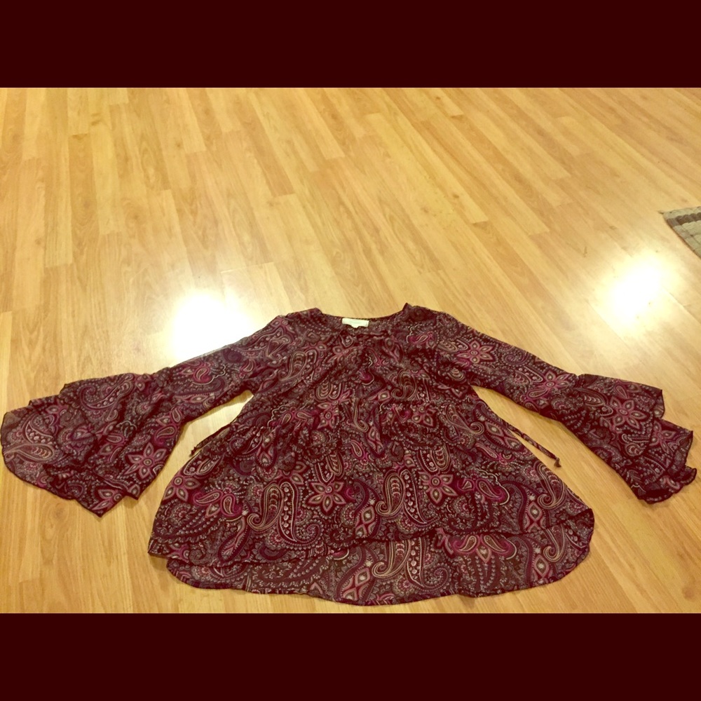 Sheer flirty top size L